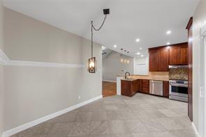 6840 Rochelle Drive - Photo 10