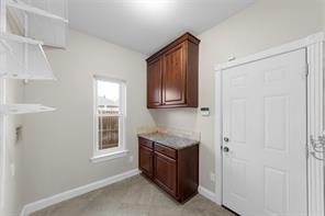 6840 Rochelle Drive - Photo 28