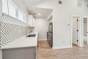 5018 San Jacinto Street - Photo 1