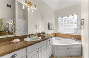 5327 Nolda Street - Photo 16