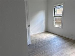 2734 Burchill Road - Photo 8