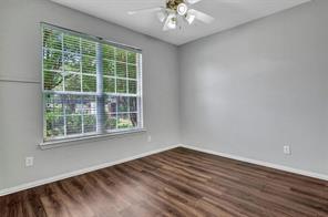 1601 Long Prairie Court - Photo 17
