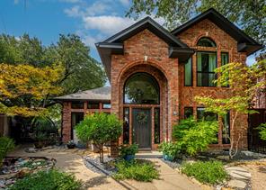 15 Country Club Place - Photo 1