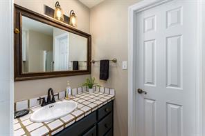 15 Country Club Place - Photo 17