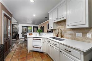 15 Country Club Place - Photo 7