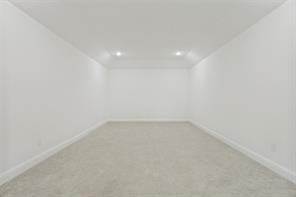 465 Willowmore Drive - Photo 11