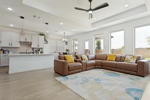 465 Willowmore Drive - Photo 2
