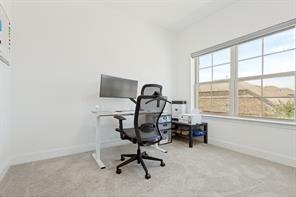 465 Willowmore Drive - Photo 9