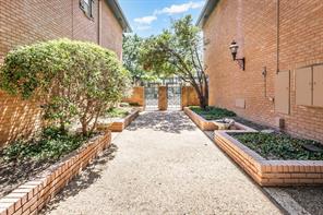 6015 E University Boulevard - Photo 13
