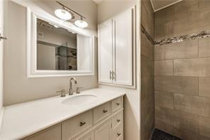 6015 E University Boulevard - Photo 5