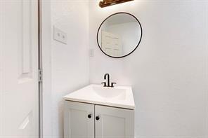 630 Dalworth Street - Photo 16