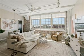 2600 W 7th Street - Photo 1