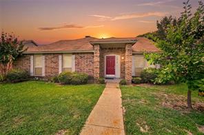 5814 Winell Drive - Photo 1