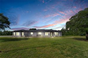 1050 Kingsley Court - Photo 1