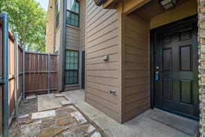 333 Melrose Drive - Photo 3