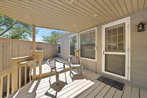 4028 Locke Avenue - Photo 24
