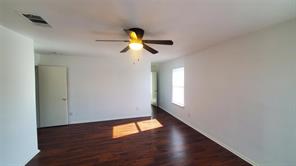 109 Southwestern Drive - Photo 8