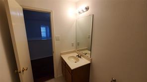 109 Southwestern Drive - Photo 9