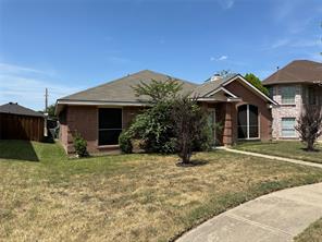1811 Stewart Street - Photo 2