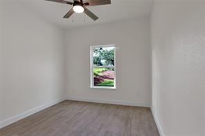811 SW 28th Street - Photo 25