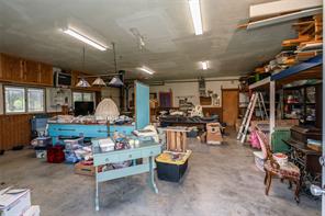 517 E Locust Street - Photo 24