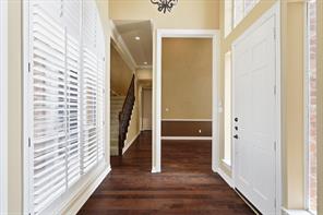 4545 Waterford Drive - Photo 3