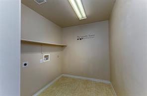 5946 Harbor Glen Drive - Photo 19