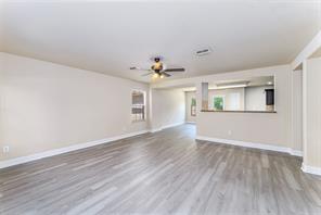 5946 Harbor Glen Drive - Photo 5