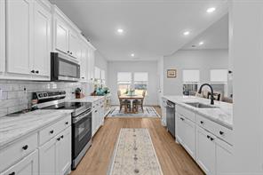 201 W South Street - Photo 10