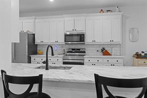 201 W South Street - Photo 11