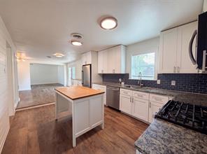 832 Central Drive - Photo 10