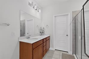 980 Burnett Drive - Photo 17