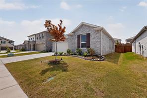 980 Burnett Drive - Photo 2