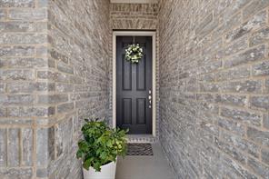 980 Burnett Drive - Photo 3