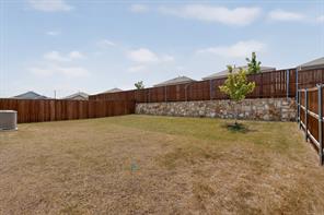 980 Burnett Drive - Photo 32