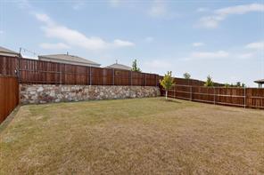 980 Burnett Drive - Photo 33
