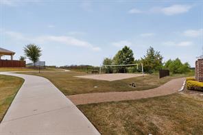 980 Burnett Drive - Photo 34