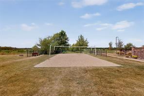 980 Burnett Drive - Photo 35