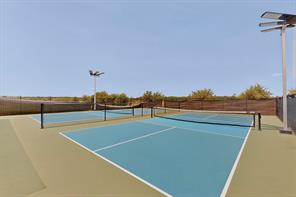 980 Burnett Drive - Photo 40