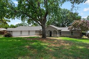 211 Lake Front Drive - Photo 6