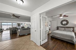 211 Lake Front Drive - Photo 8