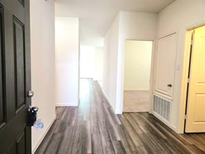 724 Crestridge Drive - Photo 4