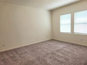 724 Crestridge Drive - Photo 6