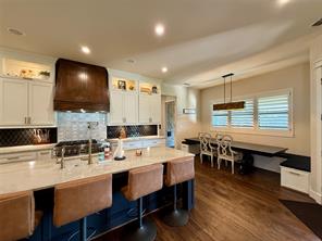 1526 Half Moon Circle - Photo 13