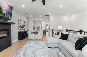 2837 Troutt Drive - Photo 4