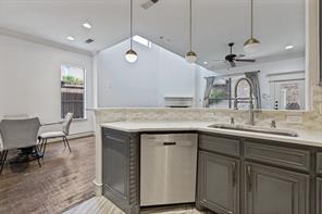 5534 Winton Street - Photo 12