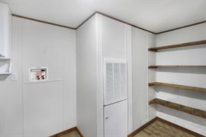 1800 County Road 2105 - Photo 23