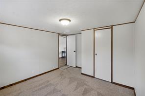 1800 County Road 2105 - Photo 25