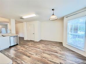 9117 Bastille Way - Photo 7