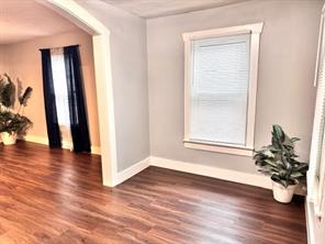4619 Parrish Road - Photo 5